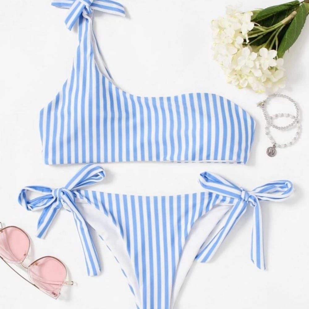 One shoulder Bikini set